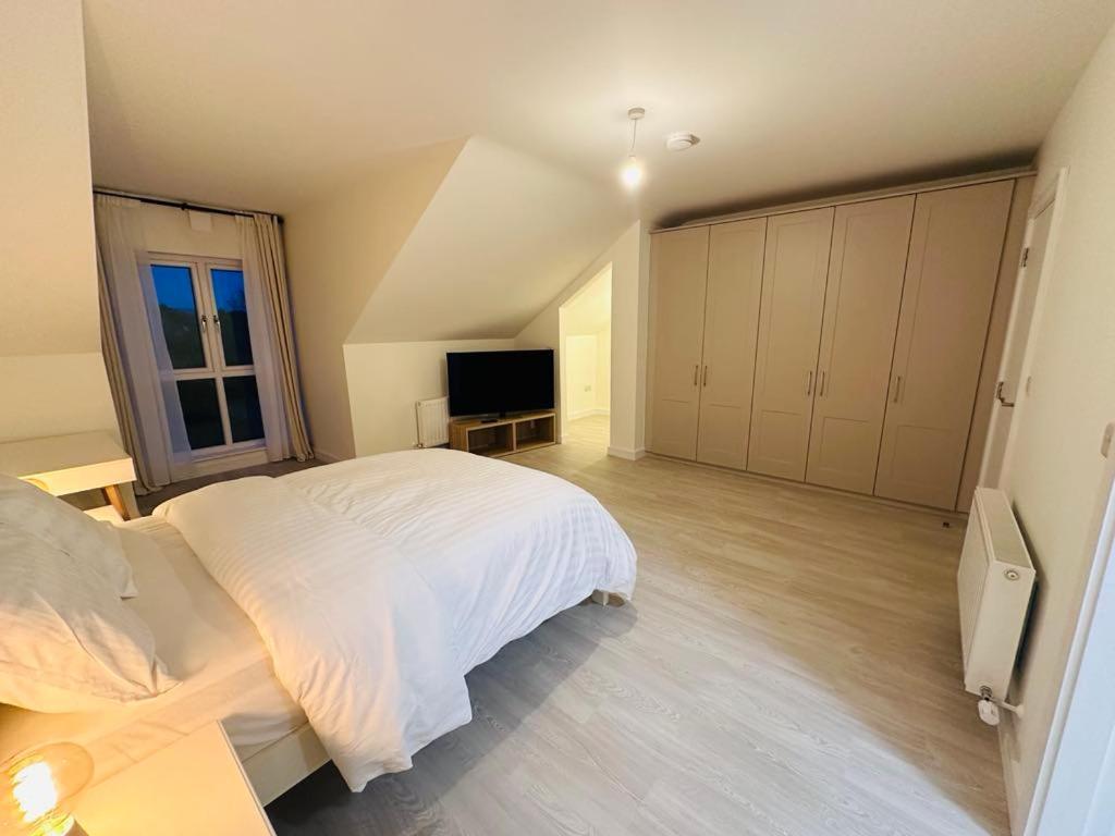 King Room With Ensuite In Dublin Clondalkin Exterior foto
